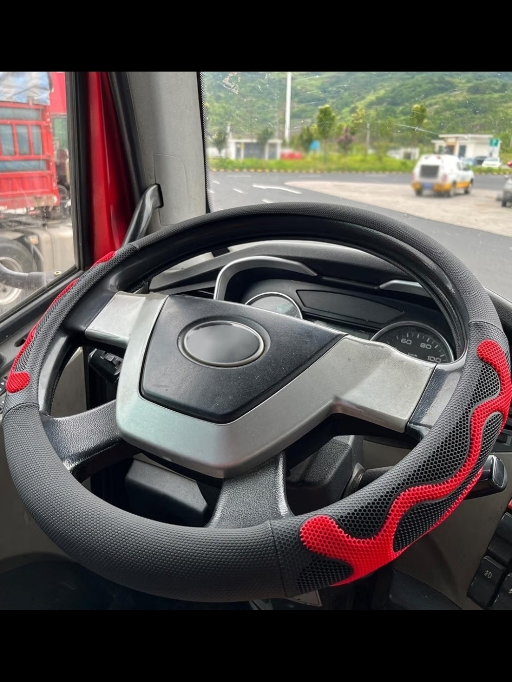 Grip Steering Wheel